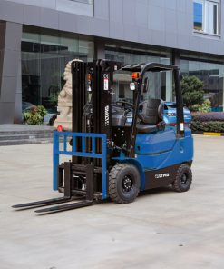 Xe nang hang 1.5 tan chay dau LTMG FD15